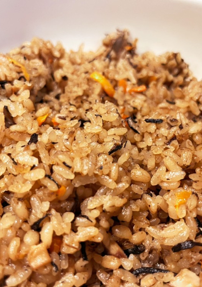角煮の煮汁で☆鯖の炊き込みご飯-レシピのメイン写真