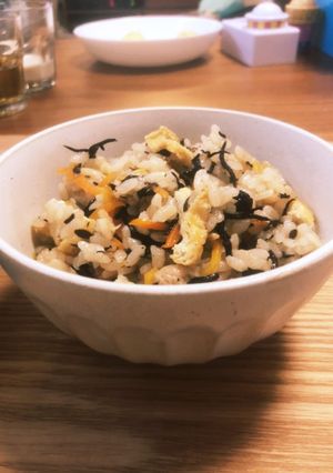 鶏とひじきの炊き込みご飯-レシピのメイン写真