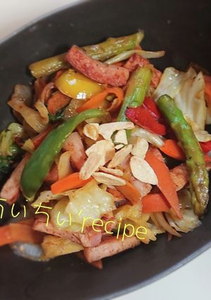 ブロックベーコンと残り野菜のバタポン炒め-レシピのメイン写真