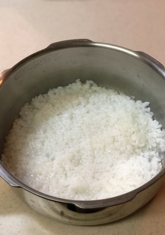 お鍋を使い生米から作る2倍粥-レシピのメイン写真