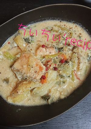 炊飯器で生鮭と冷凍保存野菜の豆乳シチュー-レシピのメイン写真