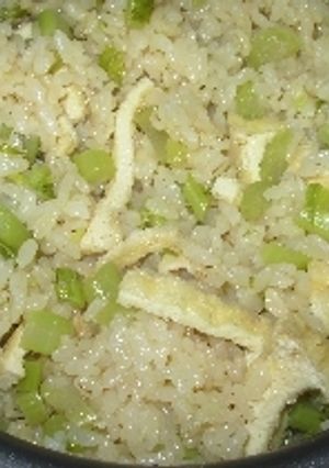 シャキシャキ大根葉を味わう炊き込みご飯-レシピのメイン写真