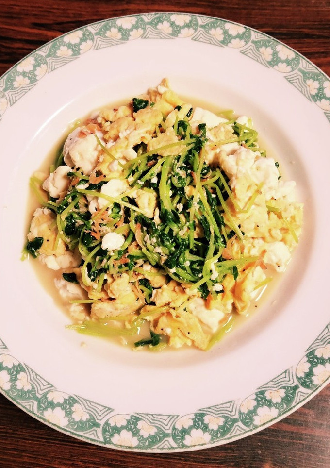◇簡単！美味しい豆苗と卵、豆腐の炒め煮◇-レシピのメイン写真