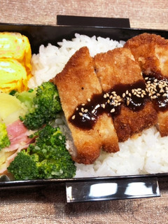 豚カツ弁当 203-レシピのメイン写真