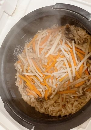 ほったらかし炊き込みご飯（サーモン）-レシピのメイン写真