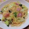 ウインナーとネギとキャベツの和風パスタ