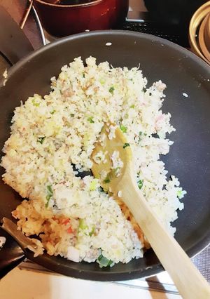 豚肉とかにかまのパラパラチャーハン-レシピのメイン写真