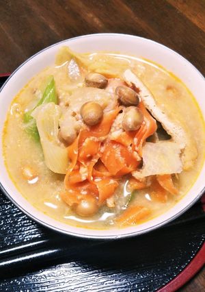 体ほっかホカ 鮭と酒粕と大根たっぷり鍋-レシピのメイン写真