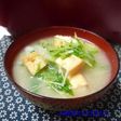 いつもの♬水菜と白ネギと厚揚げの味噌汁