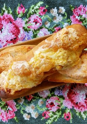 明太クリームバターのチーズバゲット♪-レシピのメイン写真