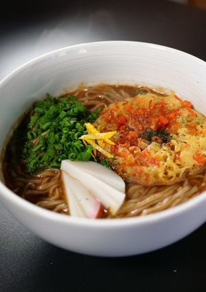 『どん兵衛天ぷらそば』を超簡単にアレンジ-レシピのメイン写真