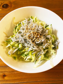 レタスと大葉のしらすサラダ-レシピのメイン写真