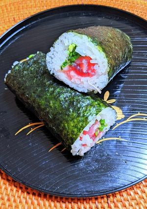 まぐろとすき身の恵方巻き-レシピのメイン写真