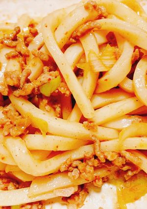 うどんで作るカレー風味の油そば-レシピのメイン写真