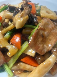 厚切り牛肉と秋野菜のオイスターソース炒め-レシピのメイン写真