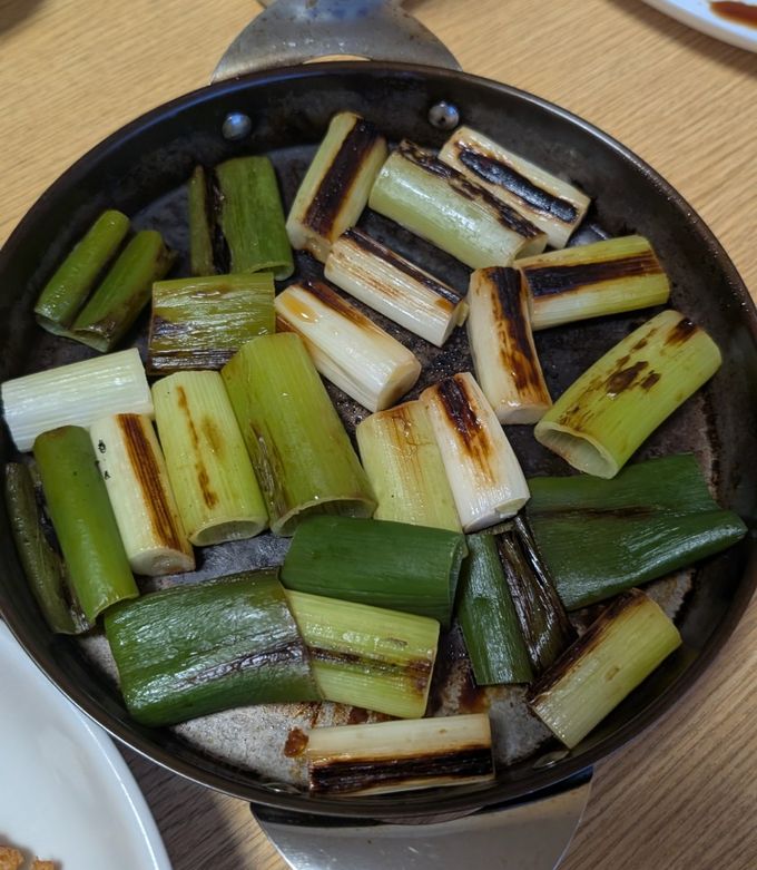 長ネギ大量消費！材料2つでネギ焼き-レシピのメイン写真