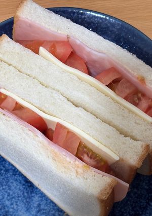 簡単！ハムチーズトマトサンドイッチ-レシピのメイン写真