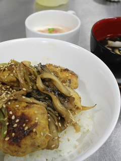 会津地鶏つくねと舞茸のどんぶり-レシピのメイン写真