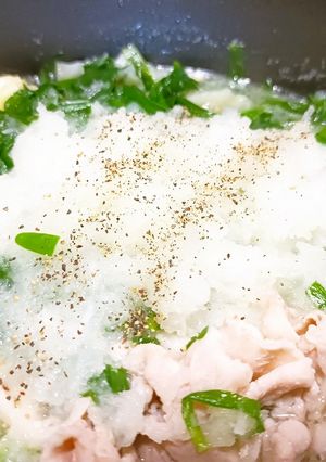 寒い日に♡ニンニクバター風味の中華風鍋-レシピのメイン写真