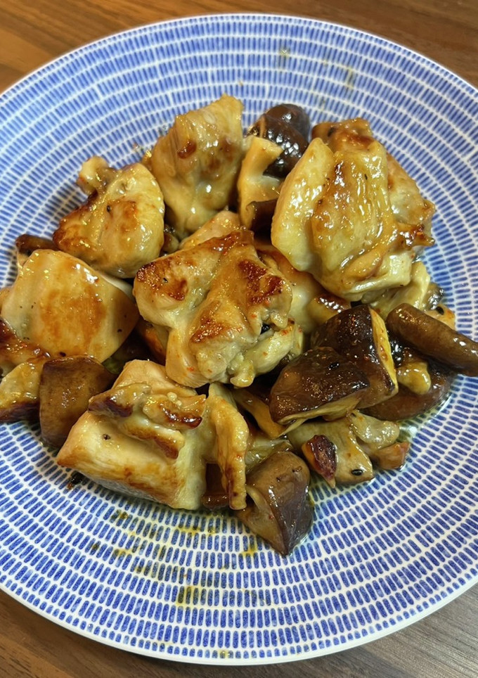 鶏肉としいたけの炒め物-レシピのメイン写真