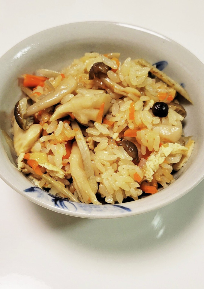 ごぼうと舞茸のあっさり炊き込みご飯-レシピのメイン写真