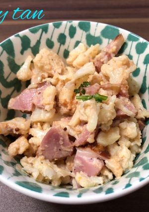 カリフラワーとベーコンのホットサラダ-レシピのメイン写真