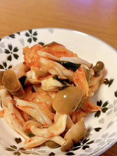 電子レンジのみ!きのこのキムチ和え-レシピのメイン写真