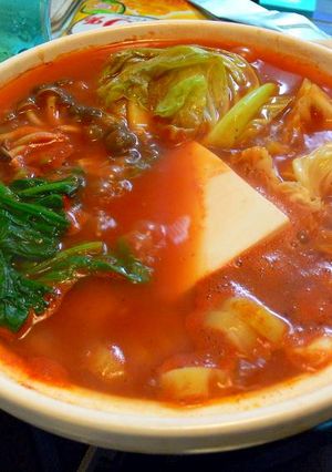 コクのある酸味が最高！トマト鍋-レシピのメイン写真