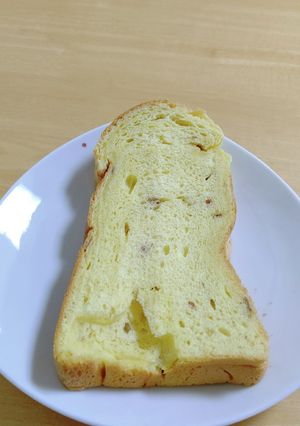HBで耳までやわらかいさつまいも食パン♪-レシピのメイン写真