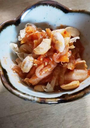 余った福豆、キムチに乗っけてみよう。-レシピのメイン写真