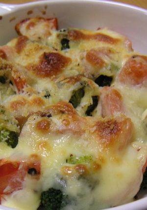 トマトとブロッコリーのチーズ焼き-レシピのメイン写真