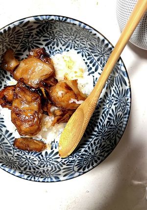大豆ミートライクチキンで照り焼き丼♪♪-レシピのメイン写真