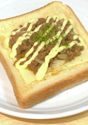 簡単☆ハンバーガー味のトースト-レシピのメイン写真