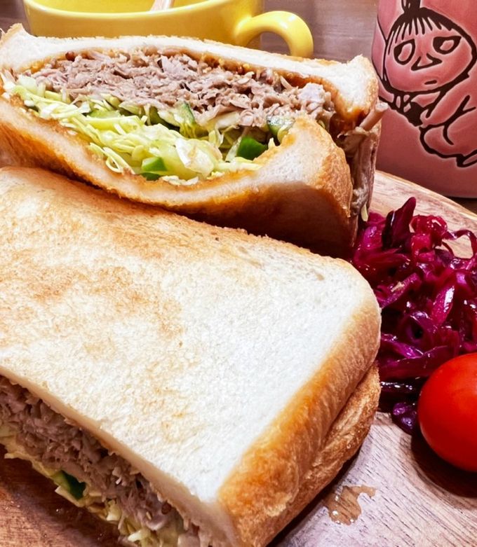 プルドポークで満腹モーニングサンド-レシピのメイン写真