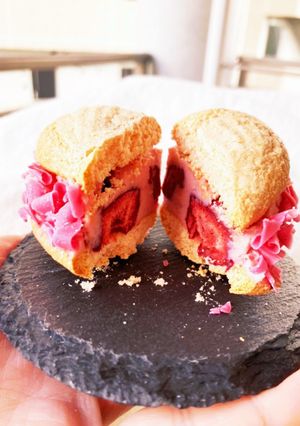 ビスキュイストロベリーチーズサンド-レシピのメイン写真