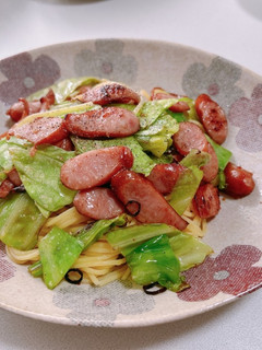 キャベツとウインナーのペペロンチーノ-レシピのメイン写真