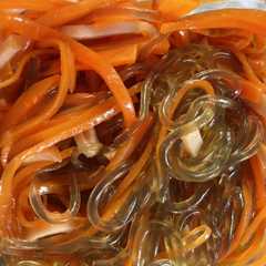 รูปของ 春雨にんじん麺つゆ和え　作り置き