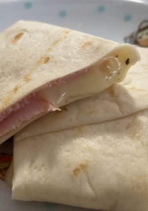 コンビニ風トルティーヤ(カルボナーラ)-レシピのメイン写真