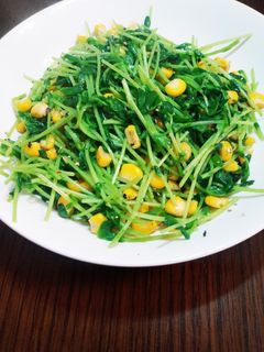 簡単☆豆苗とコーンのバター炒め-レシピのメイン写真