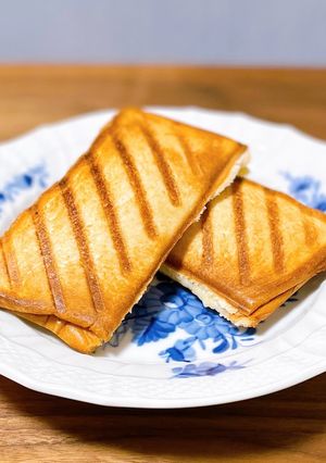 チーズとハムのホットサンド-レシピのメイン写真