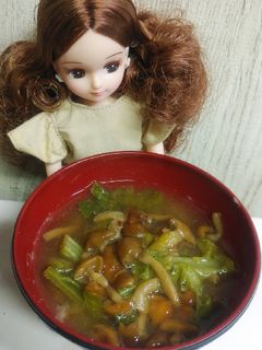 リカちゃん♡なばなとなめこのお味噌汁ꕤ*-レシピのメイン写真