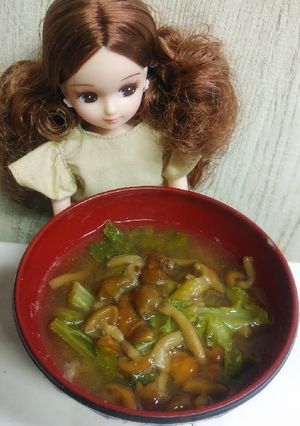 リカちゃん♡なばなとなめこのお味噌汁ꕤ*-レシピのメイン写真
