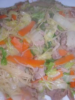 白菜たっぷり焼きビーフン-レシピのメイン写真