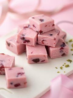 ストロベリー生チョコ-レシピのメイン写真