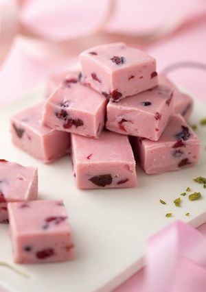 ストロベリー生チョコ-レシピのメイン写真