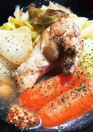 鶏手羽元とゴロゴロ野菜の【焼きポトフ】-レシピのメイン写真