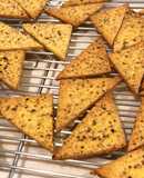 おつまみに！チェダーピスタチオのスナック