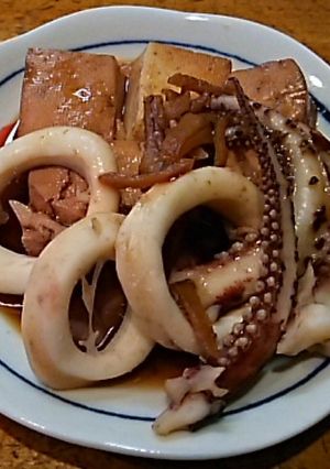 余り物で作るイカと豆腐の煮物です-レシピのメイン写真