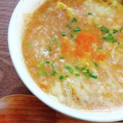 รูปของ レンジで簡単！キムチチーズ粥☆