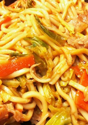 野菜たっぷり!コチュジャン焼きうどん-レシピのメイン写真